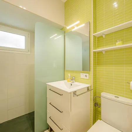 Pilar Frontline With Great Seaviews Close To Free Ac Wifi * إيز ميركاذال