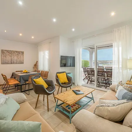فيلة Pilar Frontline With Great Seaviews Close To Free Ac Wifi *